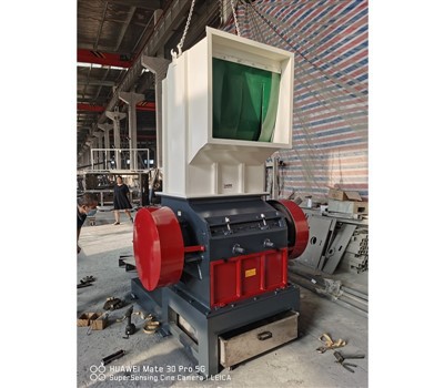 Máy nghiền nhựa